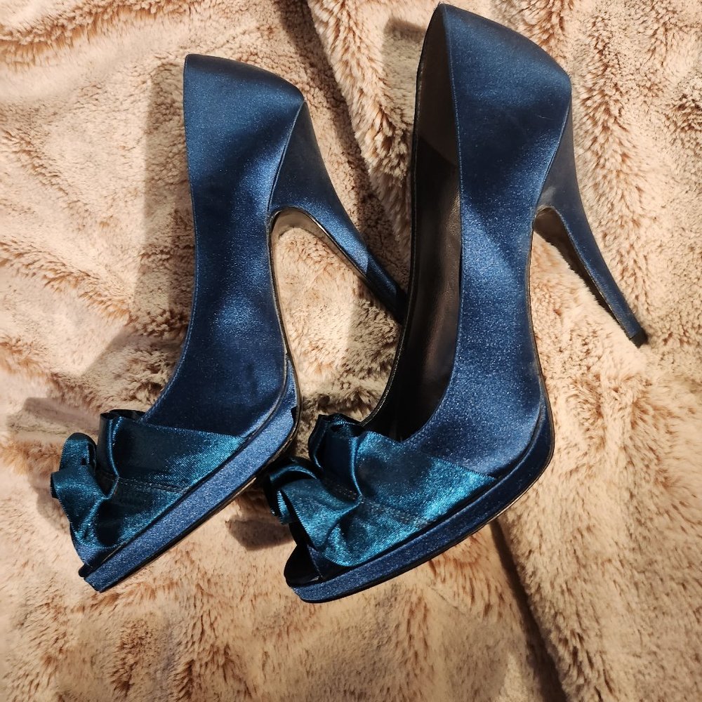 Teal high heels